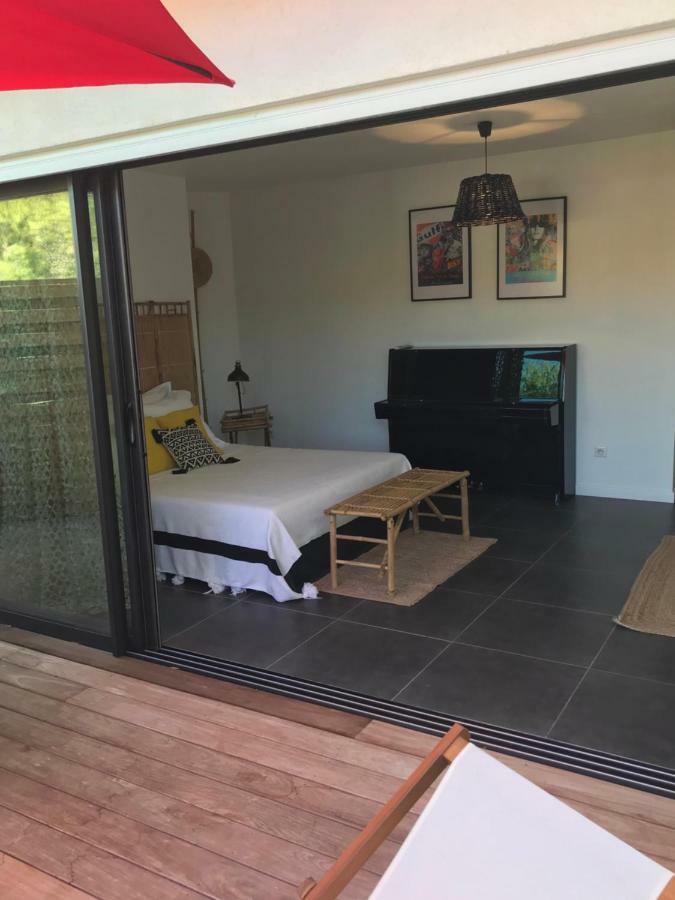 Villa Le Sud Appartements Cassis Exterior photo